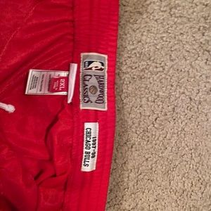 Worn Mitchell and ness 97-98 XXL shorts